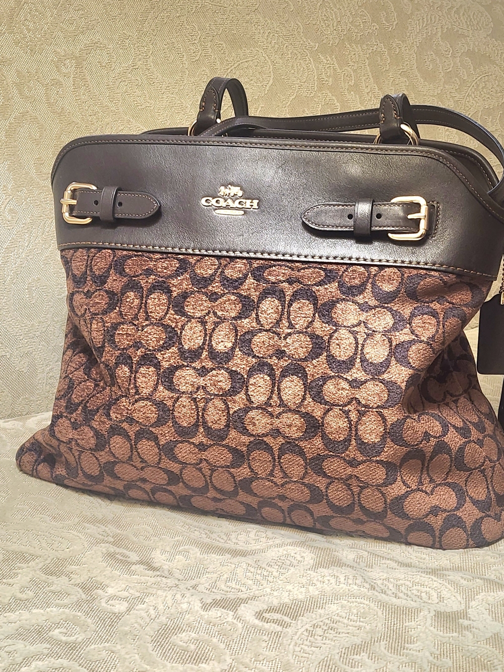 COACH EASTON TOTE BAG — SIGNATURE CHENILLE 🥰
